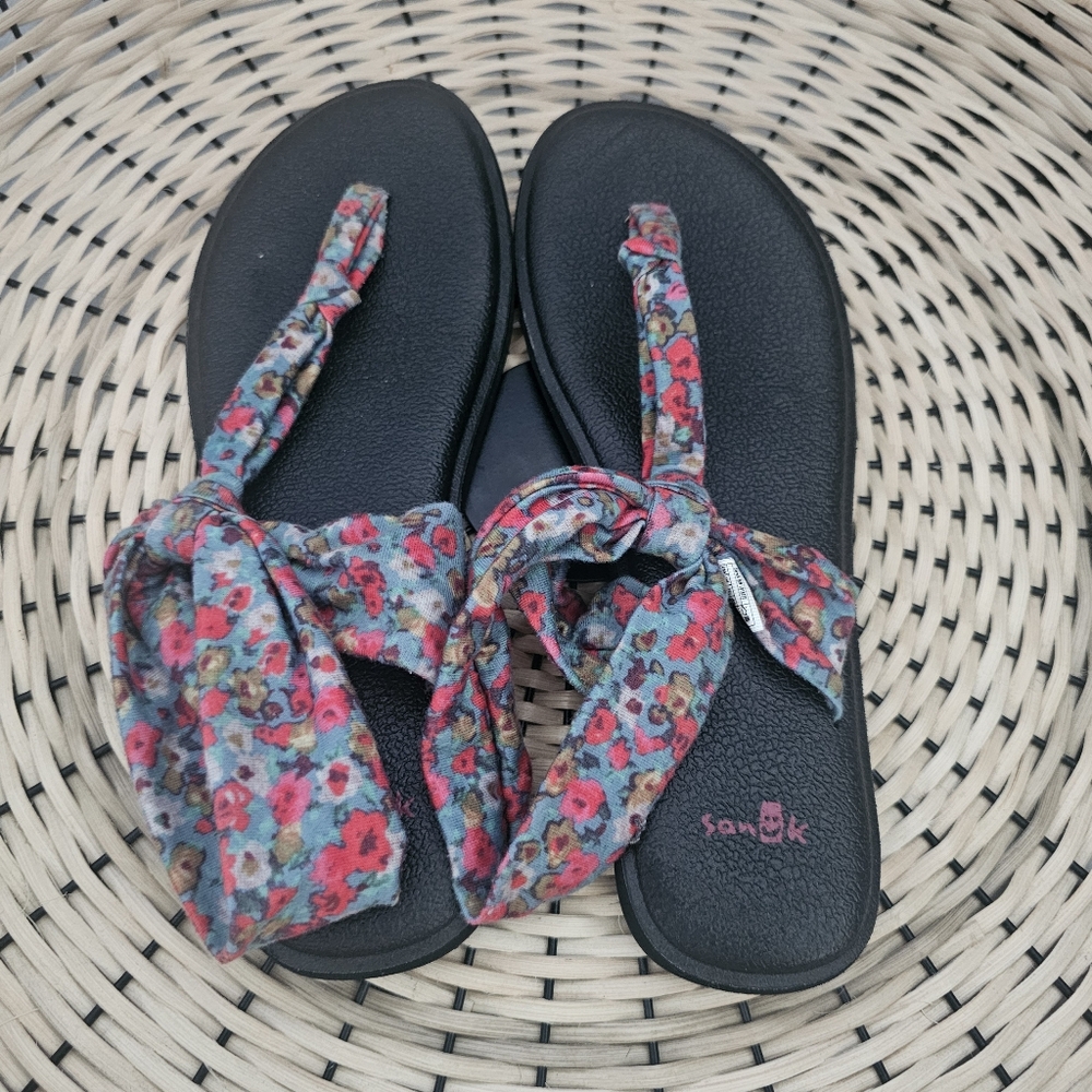 Sanuk Women's Floral Yoga Sling Sandal Size: 8